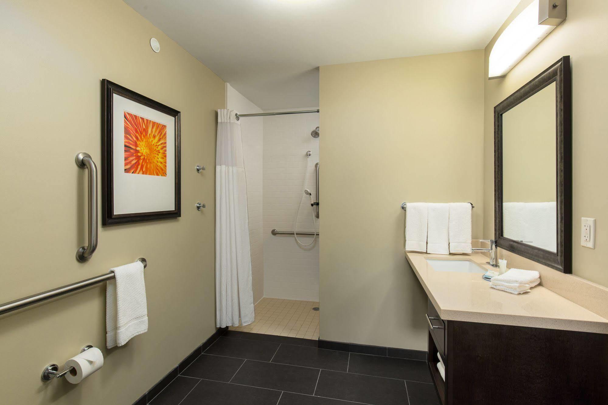 Staybridge Suites - Columbus Polaris By Ihg Flint Екстериор снимка